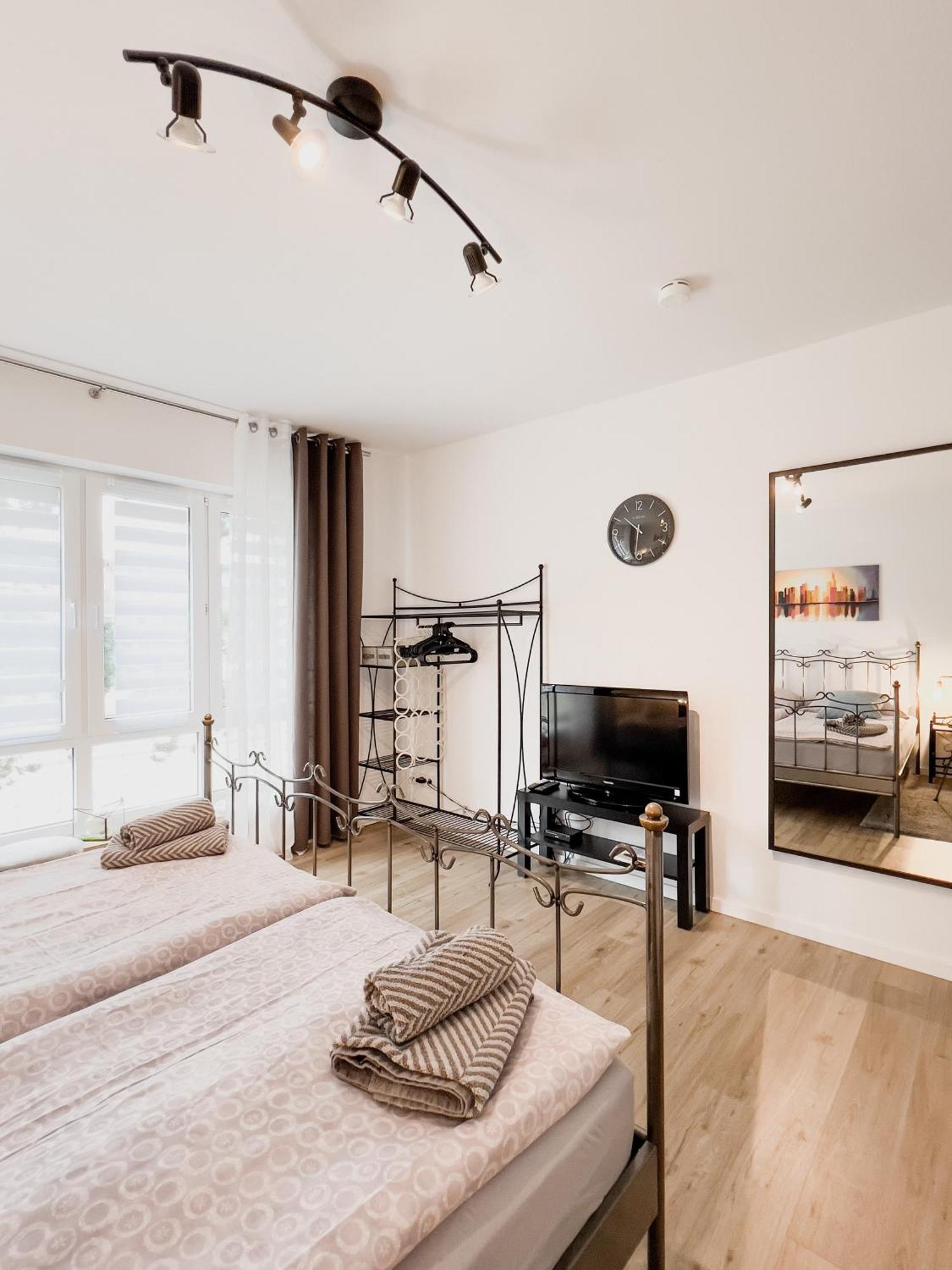 Schoene Helle & Gemuetliche Wohnung In Altstadtnaehe Erfurt Zimmer foto